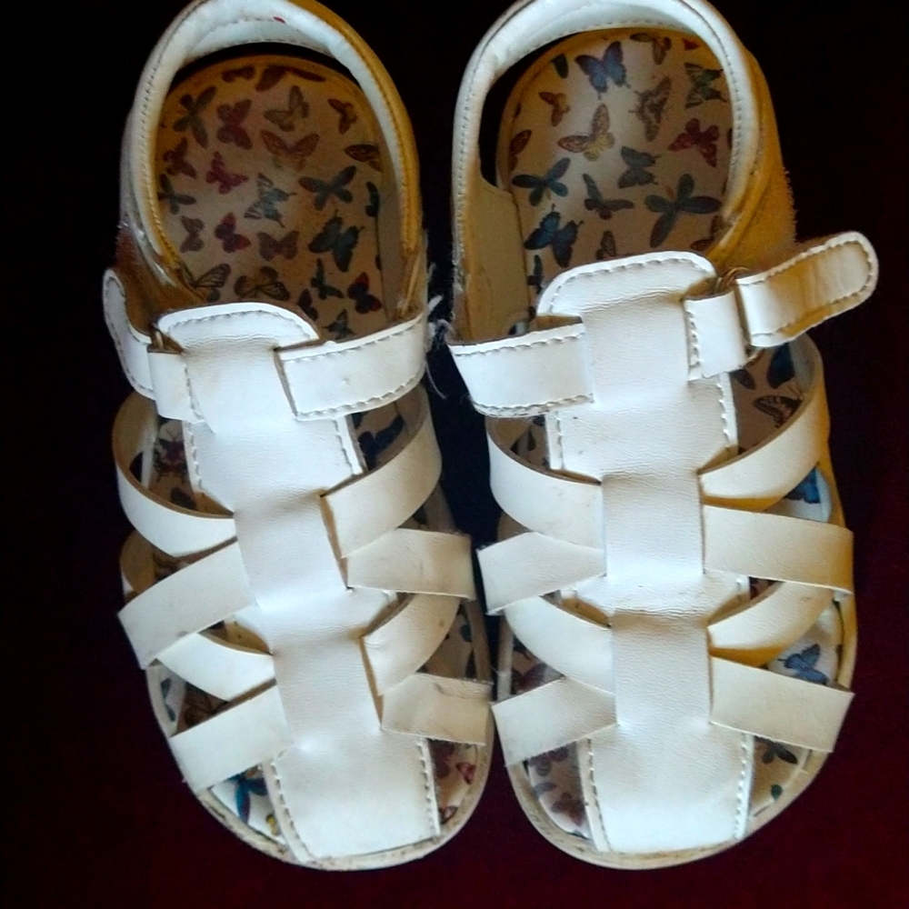 Toddler 9 sandals w Velcro